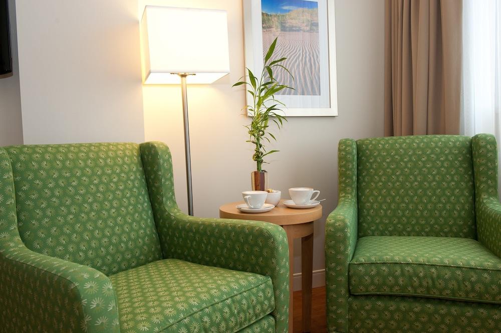 The Holman Grand Hotel Charlottetown Esterno foto